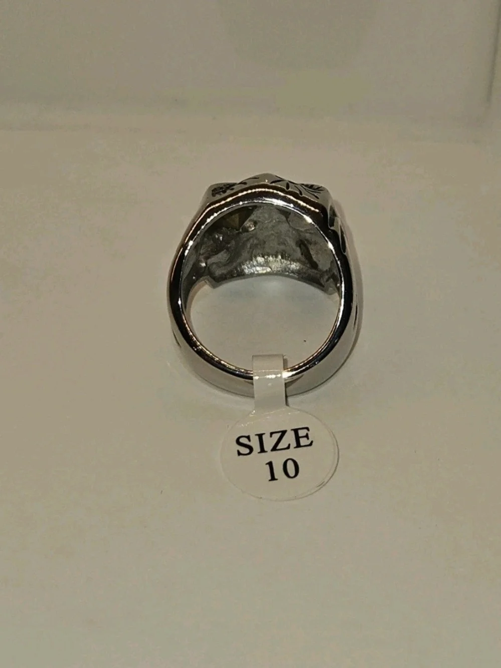 Mens Gothic Biker Skull Ring. Size 10 NEW